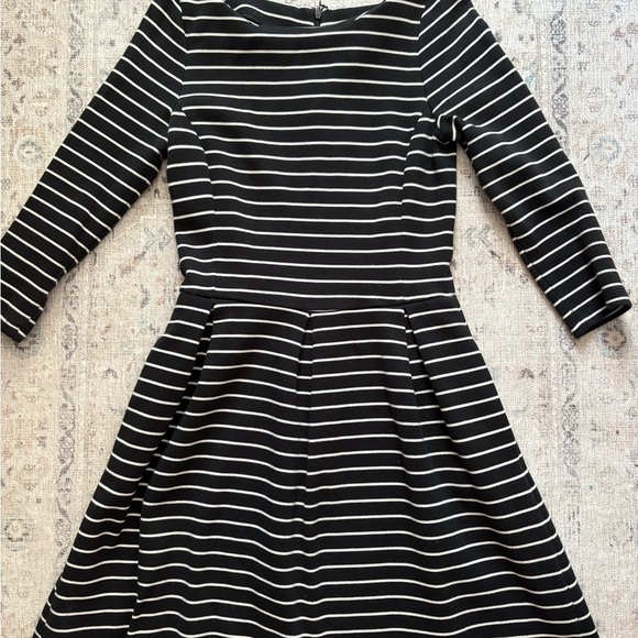 Banana Republic Black and White Striped Dress - Picture 1 of 3
